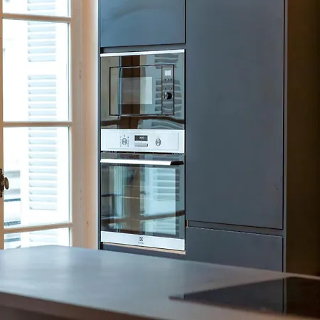 Apartment Le Jeanne D'arc Magnifique F3 De Style Haussmannien ! Rouen