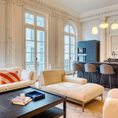 Le Jeanne D'arc Magnifique F3 De Style Haussmannien ! ルーアン