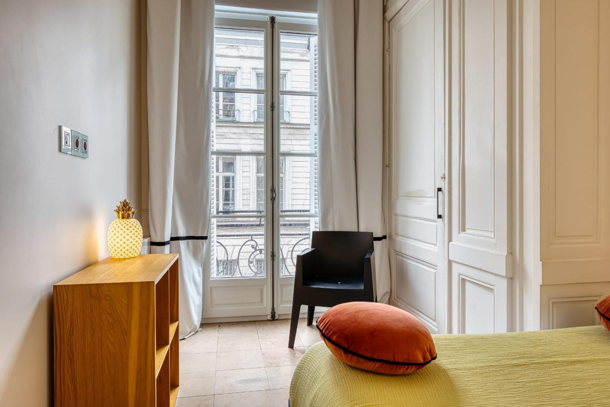 Apartment Le Jeanne D'Arc Magnifique F3 De Style Haussmannien ! Rouen ...